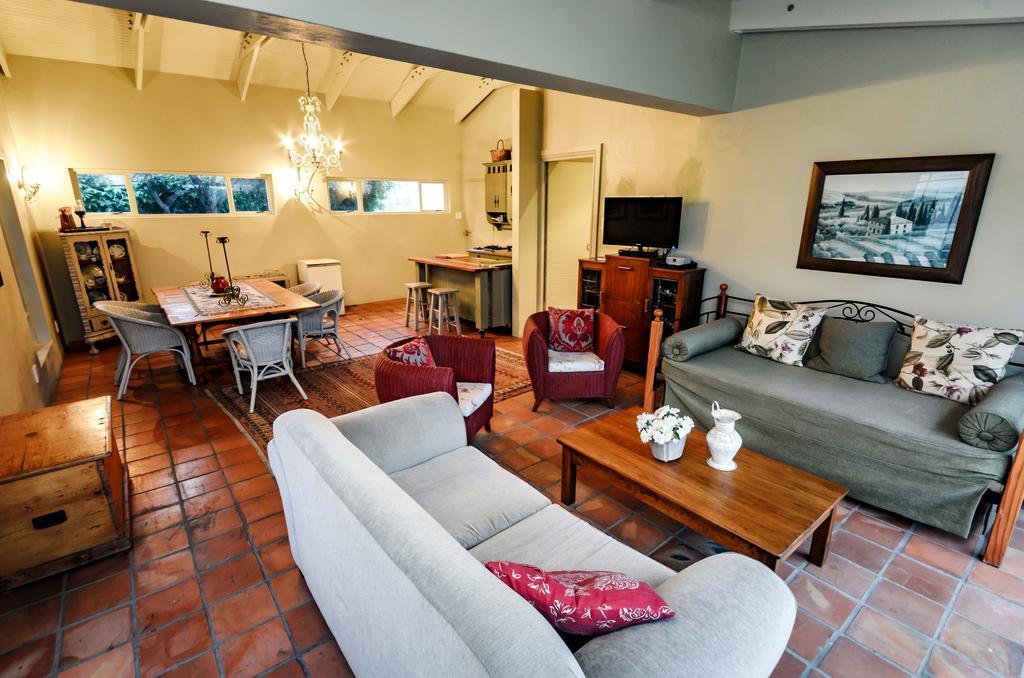 First Avenue Guesthouse Port Elizabeth Eksteriør bilde
